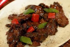 Daging sapi yang sudah dliris tipis , campur jadi satu dengan bumbu, kemudian aduk sampai rata. Bikin Ngiler Ini Dia 3 Resep Daging Sapi Lada Hitam Yang Super Enak Dan Empuk