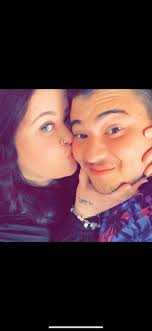 Would anyone like to play with me and my girlfriend. We both play any zero  build game modes but especially reload and creative games too. 😄