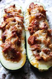 An Organic Pizza Zucchini Boat Recipe Whole Lifestyle Nutrition Recipe Organic Cooking Organic Pizza Organic Recipes Healthy