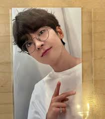 Luis Robert Topps Chrome Xfractor Rookie