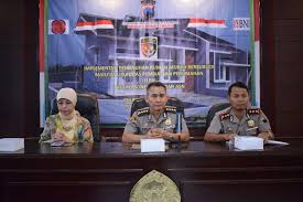 Berikut ini free vector logo 8 kabupaten kota yang ada di jawa tengah beserta sejarah singkatnya Karo Sarpras Polda Jateng Sosialisasi Rumah Bersubsidi Tribrata News Jawa Tengah