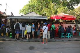Sampai jam berapa pantai sanur buka / pesona pantai sanur ragam aktivitas wisata april 2021 travelspromo : Sarapan Nasi Campur Bali Legendaris Di Pantai Segara Ayu Sanur Halaman All Kompas Com