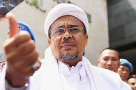 Namun, hrs menyerahkan diri dan akhirnya ditahan. Habib Rizieq Is Free From The Government Of Saudi Arabia Will Soon Return To Indonesia World Today News