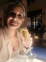 salesmeeting #relationshipbuilding #inpersonmeeting #teamwork…