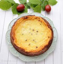 Pentru 6 portii 250 gr de branza ricotta 80 gr de pudra de migdale. Pasca Fara Aluat Desert De Casa Ro Maria Popa
