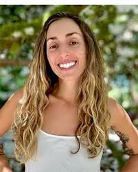 Shelby Houston's Instagram, Twitter & Facebook