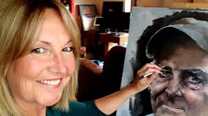 Former teacher brings community together with unique 'sip and paint'  sessions