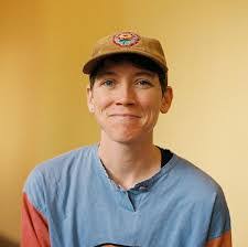 Jackie Barry's Instagram, Twitter & Facebook