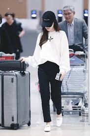 Jessica Jung Airport Fashion Model Pakaian Jalanan Korea Model Pakaian Remaja Gaya Model Pakaian Korea