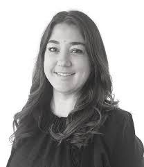 Laura Keown's Instagram, Twitter & Facebook