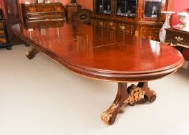 The table in windsor castle's magnificent state dining room is laid for a victorian christmas feast with a magnificent porcelain dessert service by minton of staffordshire. Victorian Dining Tables The Uk S Largest Antiques Website