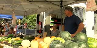 Farmers’ markets boom amid Cyclospora outbreak, food safety concerns