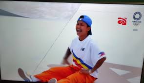 She is competing in the street event. Mho7zh1rrp Tkm