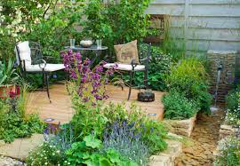 Dieses gartenvideo zeigt, unterschiedliche rankhilfen und derer bepflanzung. Garten Anlegen Und Gestalten Praktische Tipps Von Obi