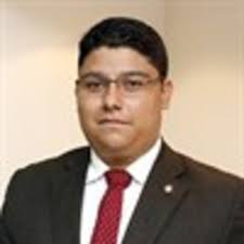 Should the National Courts (Supreme or Constitutional) view a foreign legal  decision as a precedent?