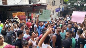 Norveçli bir prenses olmasının yanı sıra. You Stink Too Palestinian Camp Dwellers In Lebanon Challenge The Popular Committees The New Middle East Blog