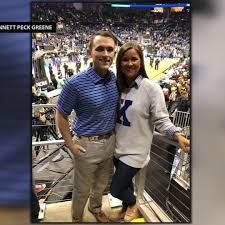 Coach Calipari reveals baby's gender for Kentucky couple