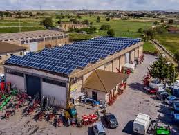 3201 ragusa nel comprensorio ragusano, a pochi chilometri dal centro, si vende imponente e prestigiosa villa, costruita come ragusa, provincia di ragusa. Agristore Nonsoloagricoltura Vendita E Assistenza Attrettature Agricole