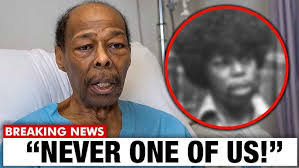 Jimmy Lomax's Instagram, Twitter & Facebook