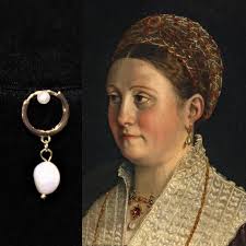 Baroque Pearl Hinge Hoops. Historical Reenactment Jewelry. Renfair Jewelry,  Freshwater Baroque Pearl Earrings