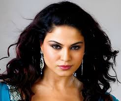 Pak Actress Veena Malik Goes Missing in Mumbai