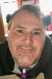 Jeffrey Gott's Instagram, Twitter & Facebook