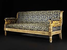 The satiny finish is in extremely fine condition. Grosses Hofisches Empire Sofa Hampel Kunstauktionen