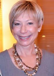 Vicki Lange's Instagram, Twitter & Facebook