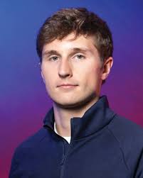 When he's not winning Paralympic medals as part of the U.S. Rowing team,  Ben Washburne '23 works in green energy 🌎 Washburne spoke with Williams  Magazine about his passion for rowing, draw