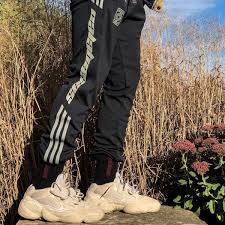 2019 season 6 calabasas track pants sweatpants kanye west men women fashion casual pants sports bound feet pants hfttkz023 from hanfei001 53 65