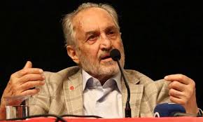 1977 seçimlerinde yeniden milletvekili seçildi. Oguzhan Asilturk Turkiye Deki Bircok Insan Kasim Suleymani Hakkinda Siyonizm In Uydurduklarini Tekrarladi