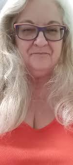 Introduction to Happy Hippies Group