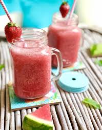 Schnelle Und Einfache Wassermelonen Rezepte Fur Heisse Tage Happy Dings Selbstliebe Gluck Wassermelone Rezepte Wassermelone Wassermelonen Smoothie