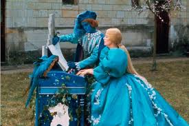 Peau d'âne est un conte populaire. Nos Films Du Dimanche Soir Peau D Ane Et Jacques Demy Crea La Femme Le Point