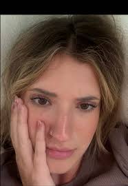 Jade Alves Periscope