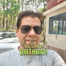 Weekend loading… 💫 Drop an emoji that shows how you're feeling about this  weekend! 🤗👇