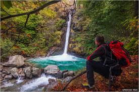 Acquafraggia (also acqua fraggia) is a short and frequently steep torrente, or seasonal stream, of the province of sondrio in lombardy, north italy. Cascate Acquafraggia Anello Tra Savogno E Dasile Cristian Riva