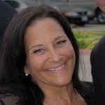 Merle Yeager's Instagram, Twitter & Facebook