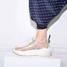 Pin Pa Fashion Sneaks