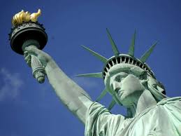 Liberty island und ellis island sind mittlerweile beide beliebte ziele für besucher new york citys. Freiheitsstatue Wird Wieder Geoffnet Reise