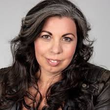 Kerry Williamson (@tateybreadkerry)