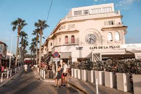 Si allega il modello da compilare. Cosa Fare In Estate Ad Antibes Juan Les Pins In Costa Azzurra Travel Fashion Tips By Anna Pernice