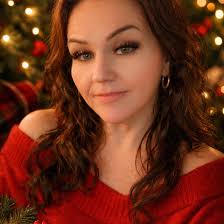 I say everyone stands up and stops eating here because this is ridiculous