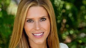 Tracy Thirion's Instagram, Twitter & Facebook