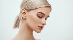 Sydney Sweeney is Dr. Squatch's Body Wash Genie in Campaign Upending the  Men's Body Wash Category