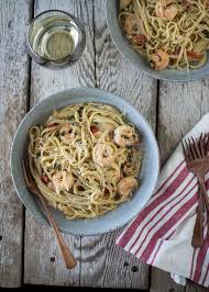A creamy garlic prawn pasta with a garlic infused silky creamy sauce and plump prawns. Shrimp Linguine With White Wine Cream Sauce Kitchen Joy
