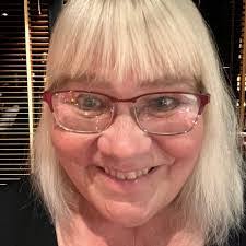 Ciara Wyatt's Instagram, Twitter & Facebook