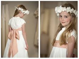Clarabella un classico abito per bambina con punto smock, cotone piquet. Abito Bianco Per La Prima Comunione E Come Vestire Le Bambine