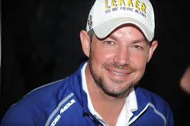 Afrikaans singer Jay confesses to sending explicit pic to other woman