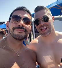 Brandon Gomez (@brandongomez_reports) • Instagram photos and videos